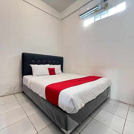 Reddoorz Syariah At Falisha Umy Ngabean Exterior foto